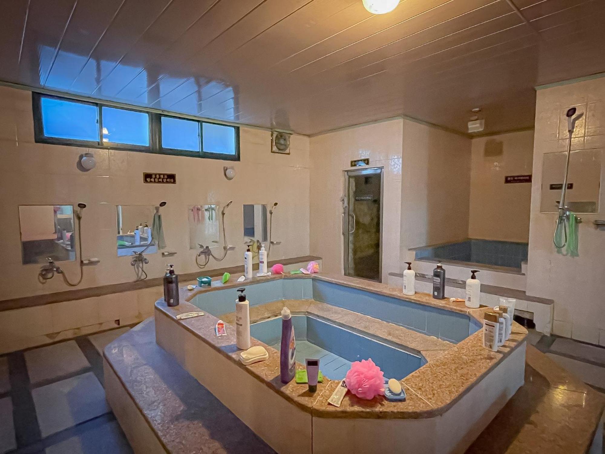 Samcheongdong Korea Guest house *